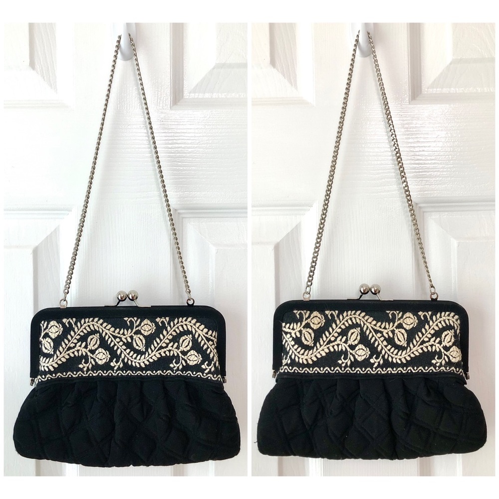 **SOLD** Vera Bradley embroidered quilted small purse